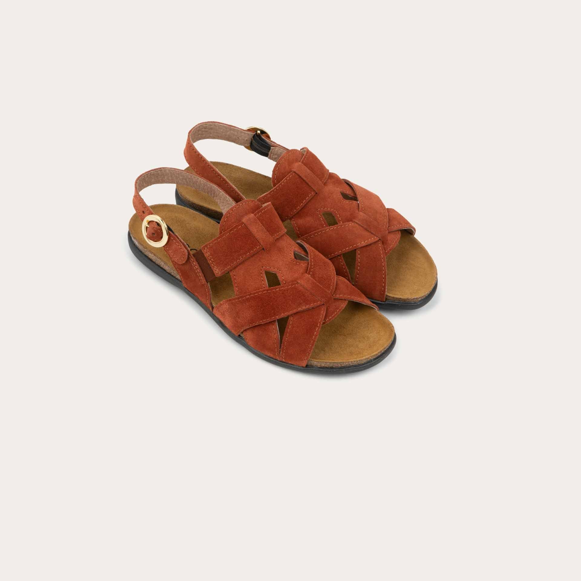 Everly - Image 5