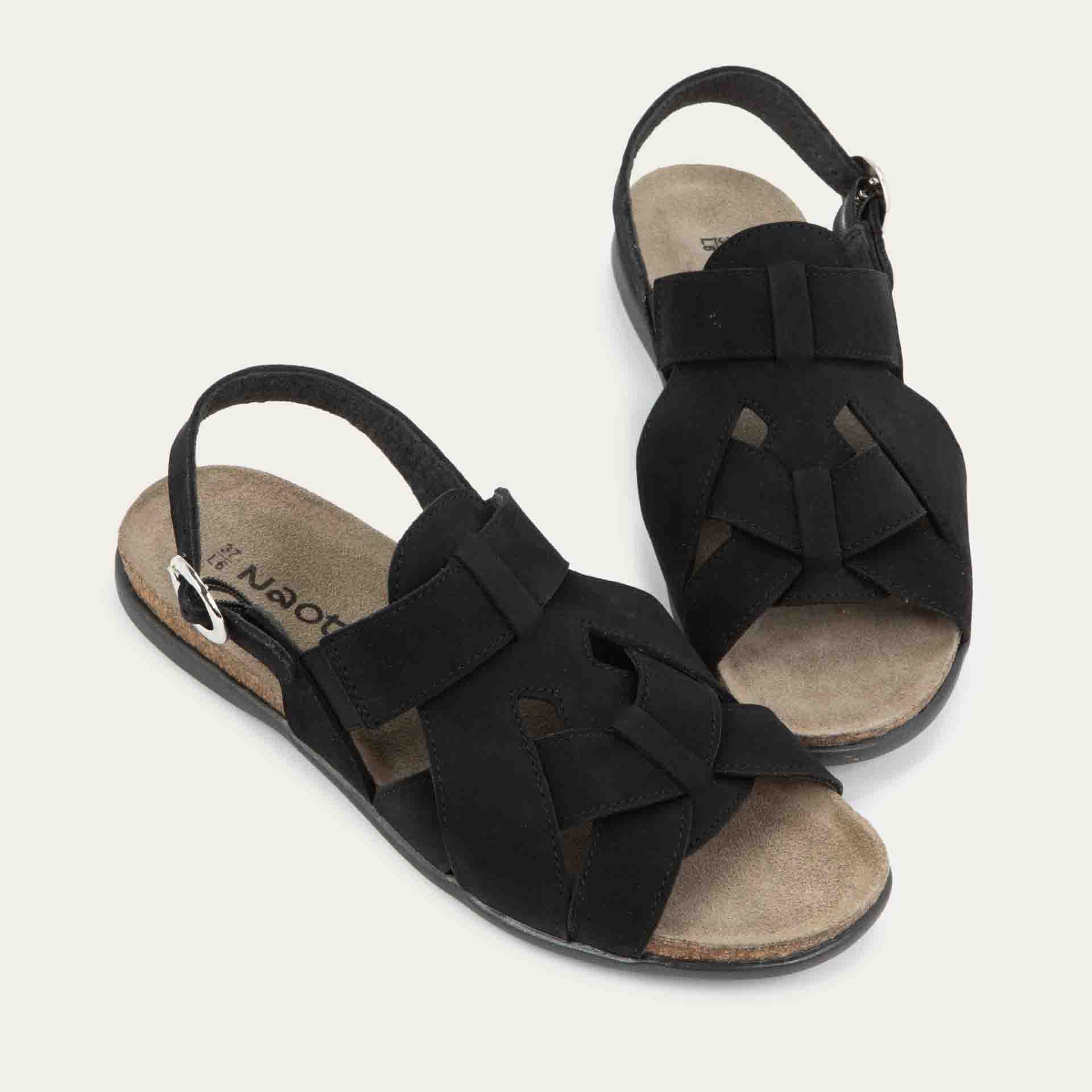 Everly - Image 6